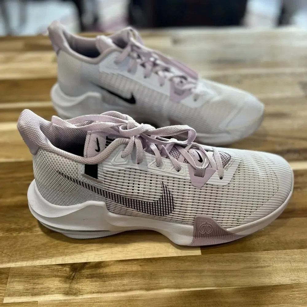 Nike purple white